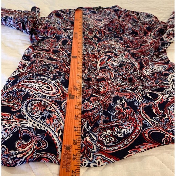 Roz & Ali Blouse Size Large Navy Red Paisley + Stretch Bell Sleeves Casual Top - Picture 10 of 11